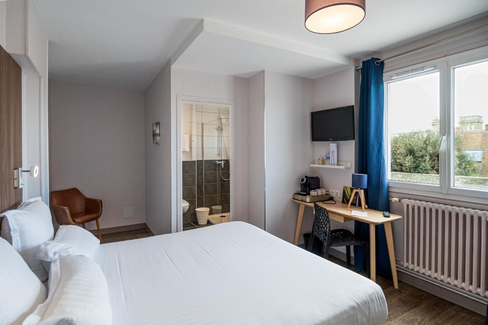 Saint Aubin Logis Hotel & Restaurant Exterior foto