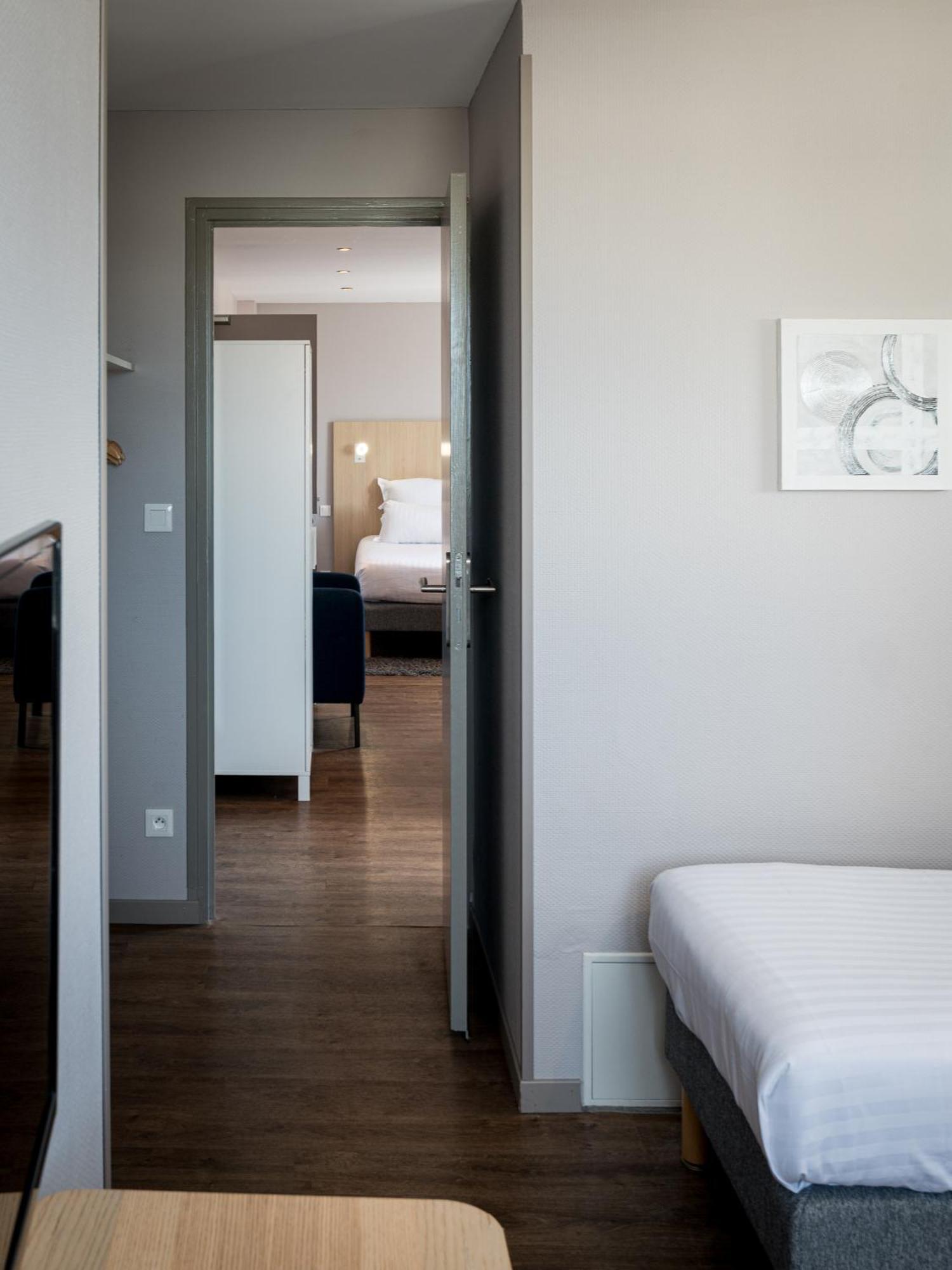 Saint Aubin Logis Hotel & Restaurant Exterior foto