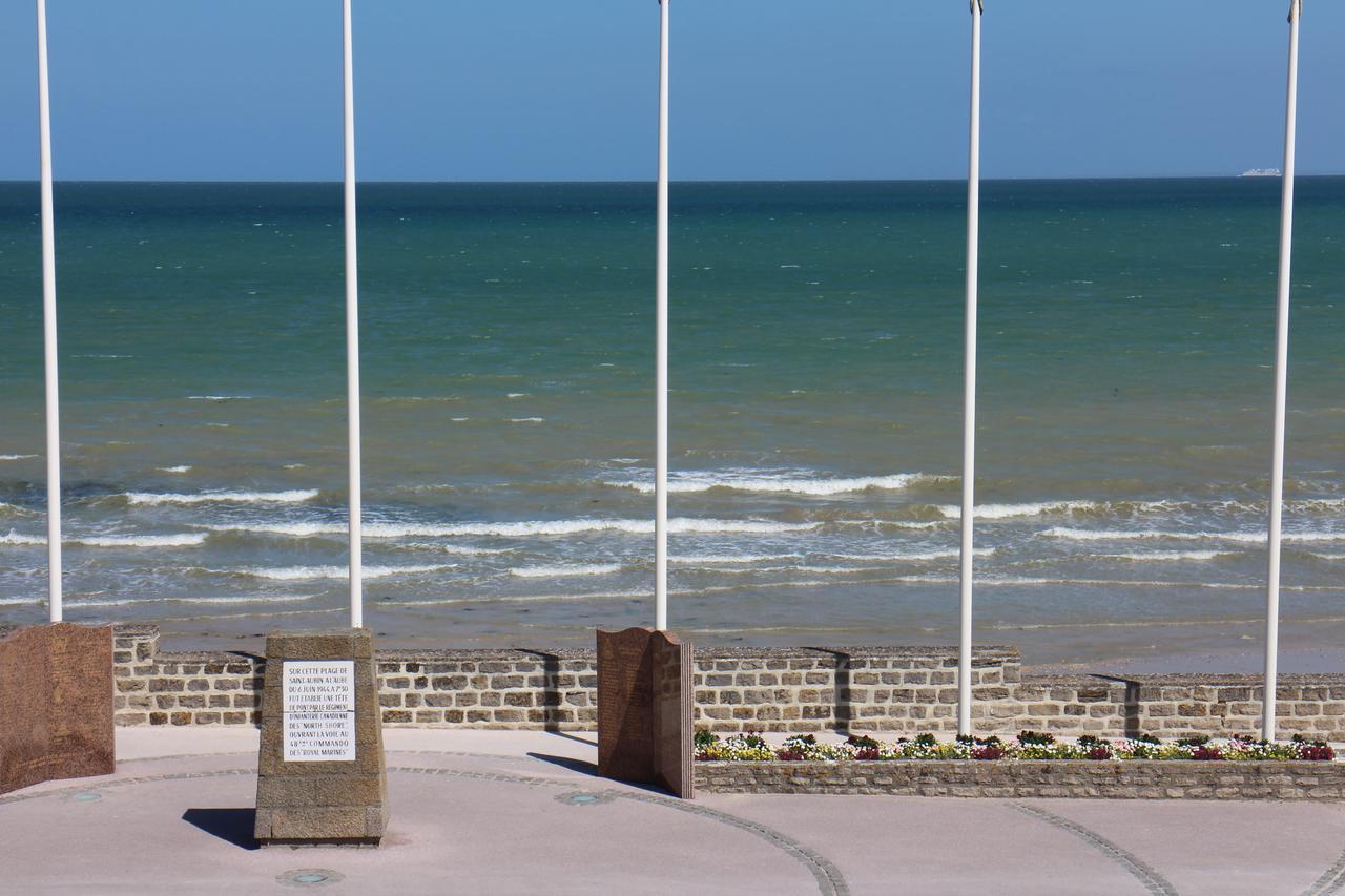 Saint Aubin Logis Hotel & Restaurant Exterior foto